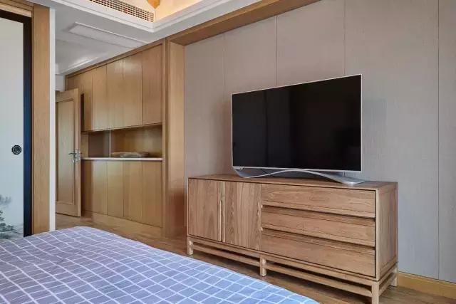 设计师▲120㎡三居室,老公突发奇想改了个隐形门,连设计师都自愧不如