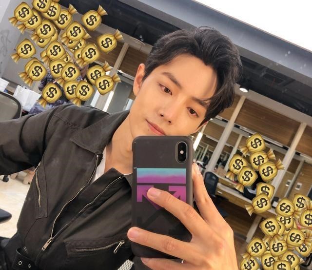 肖战|肖战商业价值在娱乐圈一骑绝尘？不是代言人，品牌却纷纷出来力挺