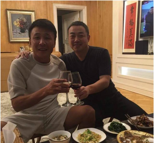 |参观王楠如今住的豪宅，刘国梁经常上门做客，装修很有文化内涵