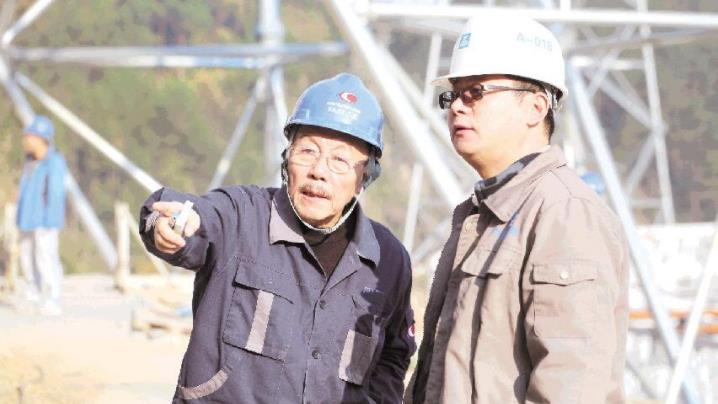 射电望远镜■造价12亿的“天眼”使用仅一年，就有一个坏消息，让人伤心