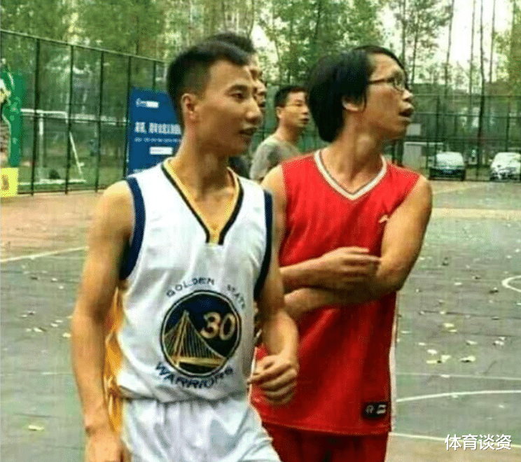 「姚明」中国球迷“翻版”NBA球员：姚明最像，杜兰特最搞笑，看到威少我服了
