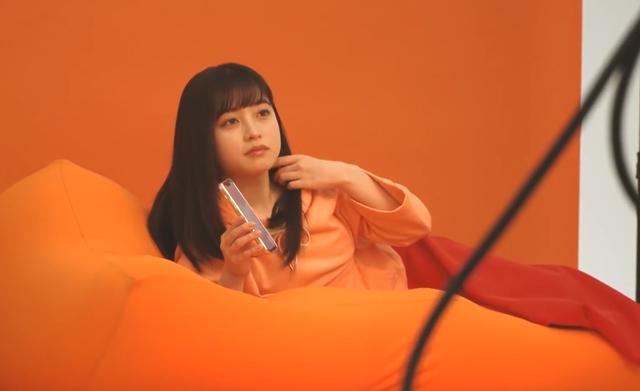 桥本环奈：日本千年美少女崩坏？桥本环奈发福上下一般粗，疑酗酒过多不自制