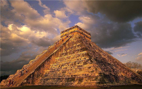 玛雅人|8年前，玛雅预言的世界末日为何没发生？或许我们都理解错了时间