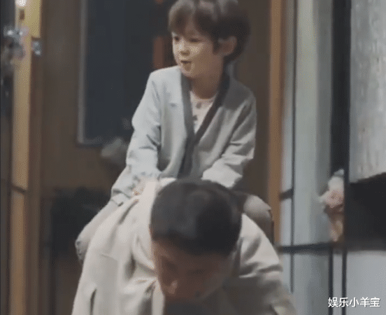 三十而已|《三十而已》许幻山体力好！跟林有有“运动”后，还能爬12楼楼梯