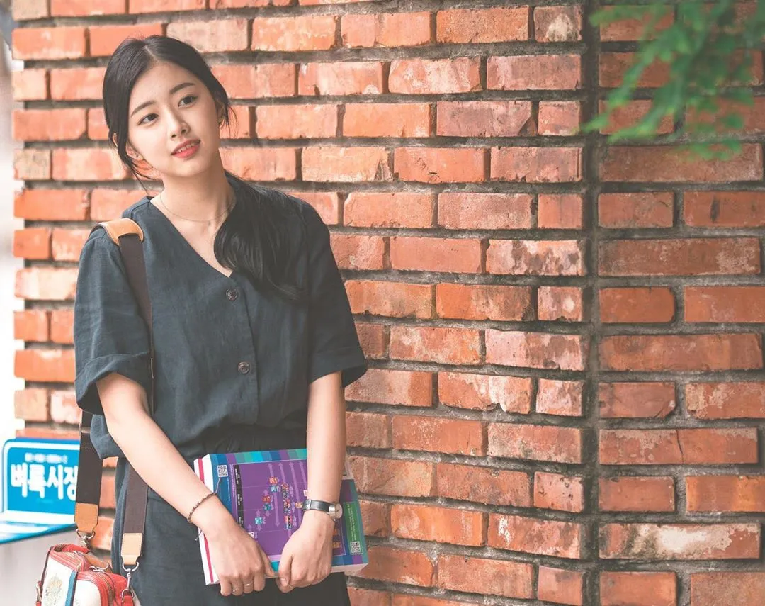 iu|艳压秀智、IU，素人模特破天荒拿下烧酒代言：金主也为美貌屈服