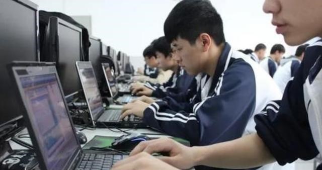 大学|2020年高考已结束，这十大行业进入主流名单，下一届考生需要了解