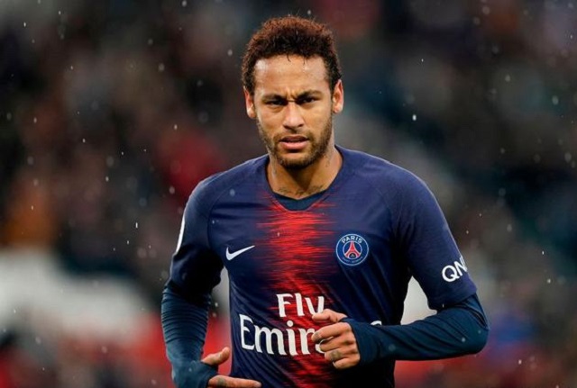 欧冠|CCTV5直播！欧冠决赛上演巅峰对决，17亿在奔跑，全球3.6亿人观战