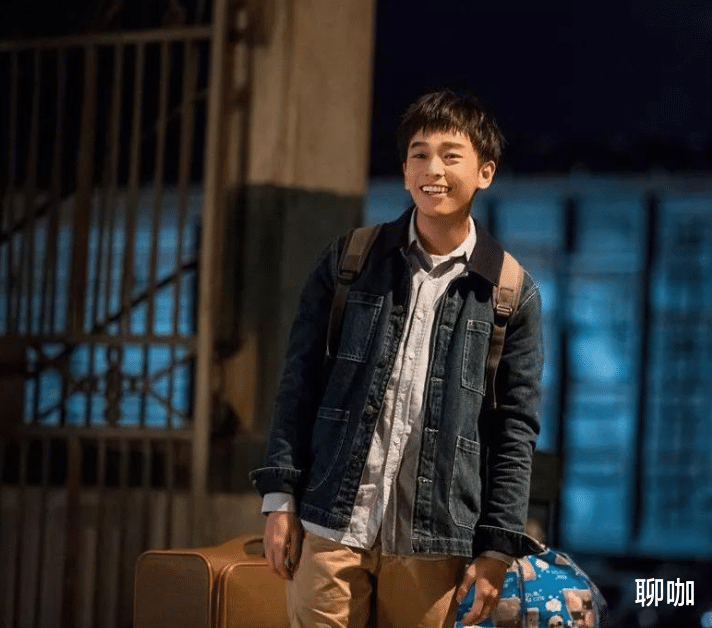 快把我哥带走|电影《快把我哥带走》，整部电影的叙事手法很有意思