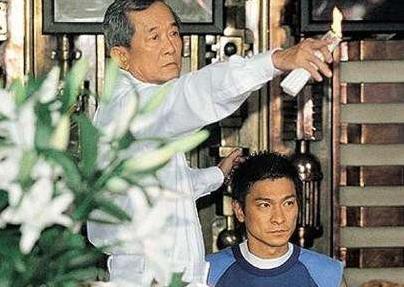 『刘嘉玲』收梁朝伟入室，舒淇、刘德华跪拜的白龙王，为何至死不见刘嘉玲？