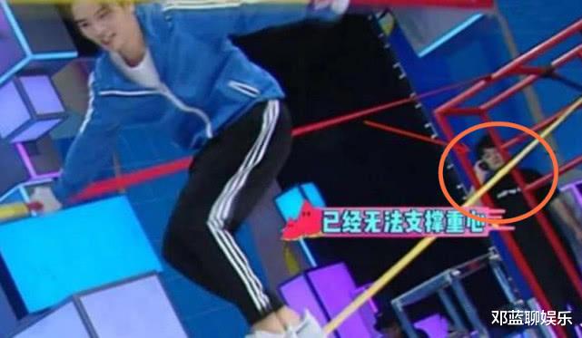 【快乐大本营】难怪《快本》不再捧小方了，看看他在舞台上做了啥？何炅都救不了！