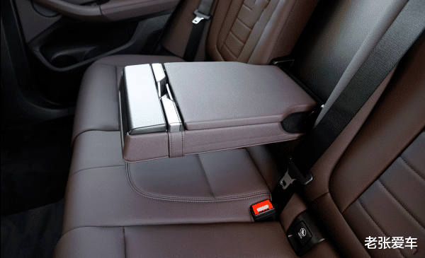 宝马X3|买啥奥迪Q5L，30岁开它面子十足，新车跌了7万，上个月卖出12699辆