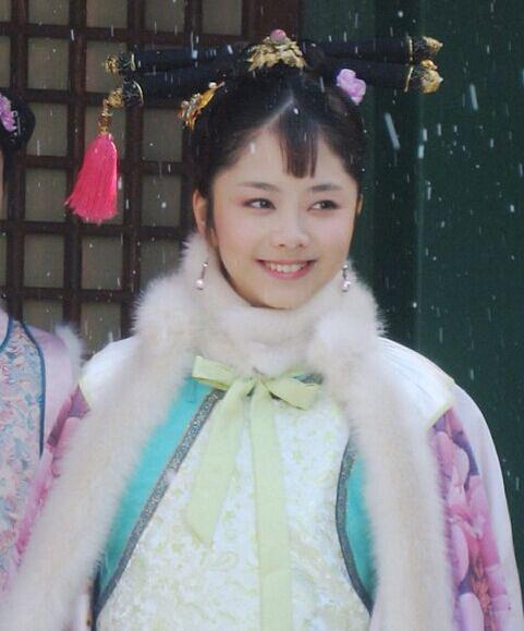 谭松韵|2019跨年夜，谭松韵妈妈因车祸离世，回首她和女儿的故事惹人泪目