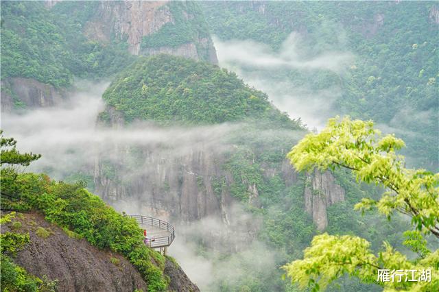 【上海市】浙江最有仙气的山,常年云雾缭绕,悬崖上的蝌蚪文至今是千古之谜
