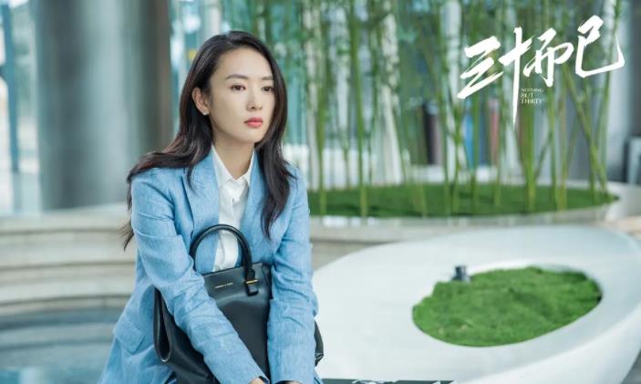 童瑶|原来她才是“顾佳”的原定演员，比童瑶颜值高，但气场不足！