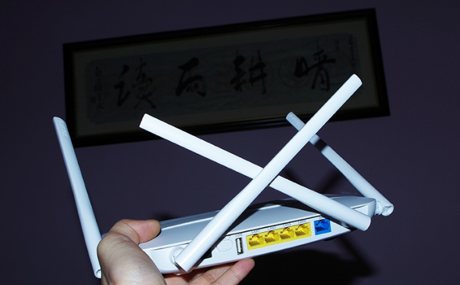 路由器@路由器要不要每天重启？多亏宽带师傅提醒，才知一直做错，涨知识