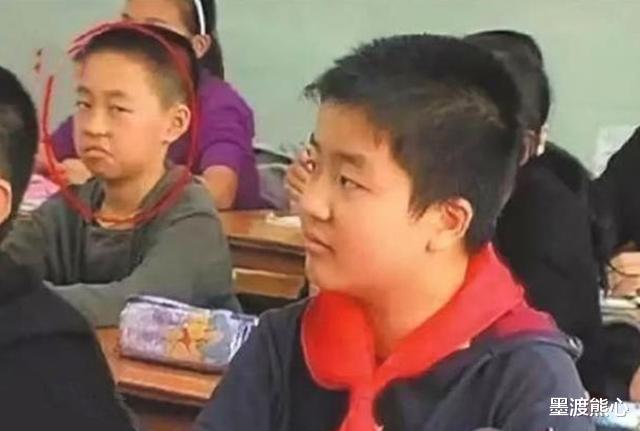 哈佛大学|9年了，“五道杠少年”上了民办大学，“不屑弟”却考进哈佛大学