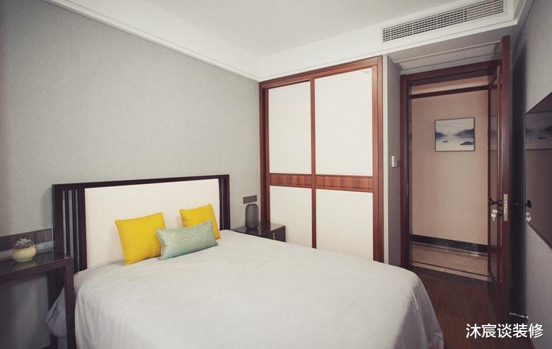 |三代同堂住新中式大平层,室内古朴温馨,沉稳大方,让人安逸舒适