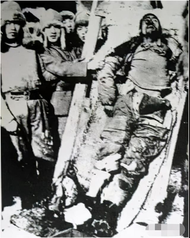 日军|溥仪写进回忆录的铁血名将,身高1米93,被日军剖腹后只吃树皮
