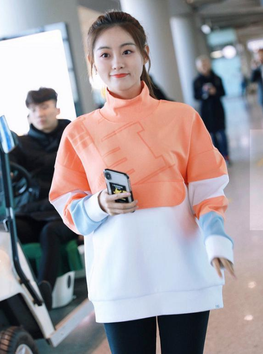 【杨幂】杨幂手下5朵“金花”,个个神仙颜值,网友:这眼光真不一般