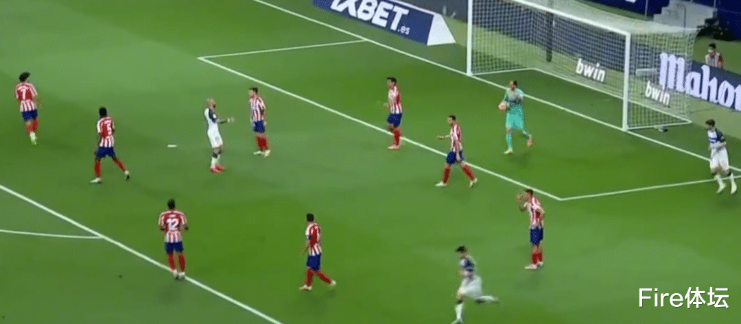 马德里竞技■疯狂2-1！西甲8.7亿豪门踢疯了！14分钟狂轰两球，117年神迹诞生