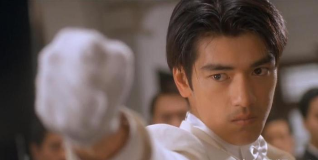 「金城武」请金城武和谢霆锋来当主角，导演想多了，却被配角秒的连“渣都不剩“