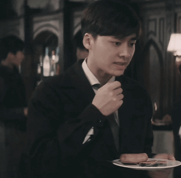 李易峰|顶流就是顶流！新剧开播2周喜提58个热搜，不愧是开创流量的人！