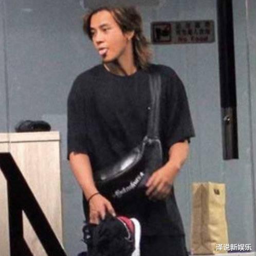 罗志祥|罗志祥晒情侣纹身，大方回应周扬青提问，网友: 真够努力