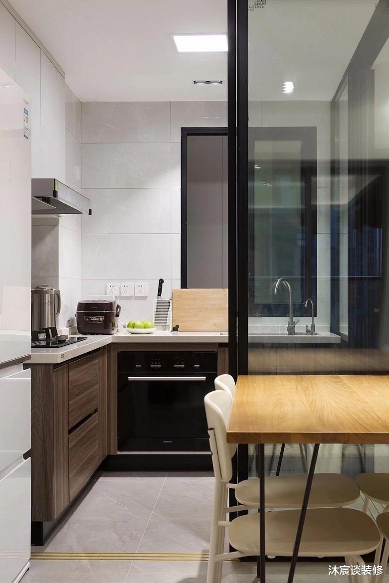 老年小妙招|她将老房重新改造，完工后室内很敞亮，惊艳全小区，小户型照着学