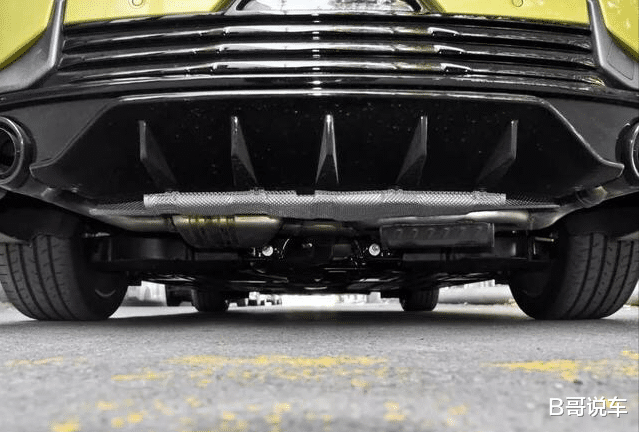 【雪佛兰科迈罗】18.58万,就能买到254匹+5.9S破百+四驱的性能车,网友:太香了!