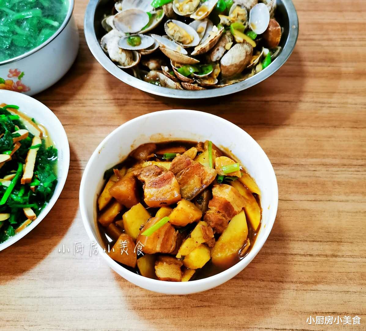 金针菇■简单三餐，花费不少时间，没有饭店菜吸引人，却顿顿吃光