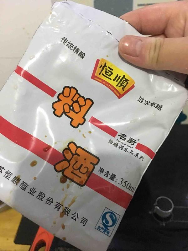 「不粘锅」大厨不小心说漏了嘴：不管做什么肉，只要放勺它，鲜嫩美味不粘锅