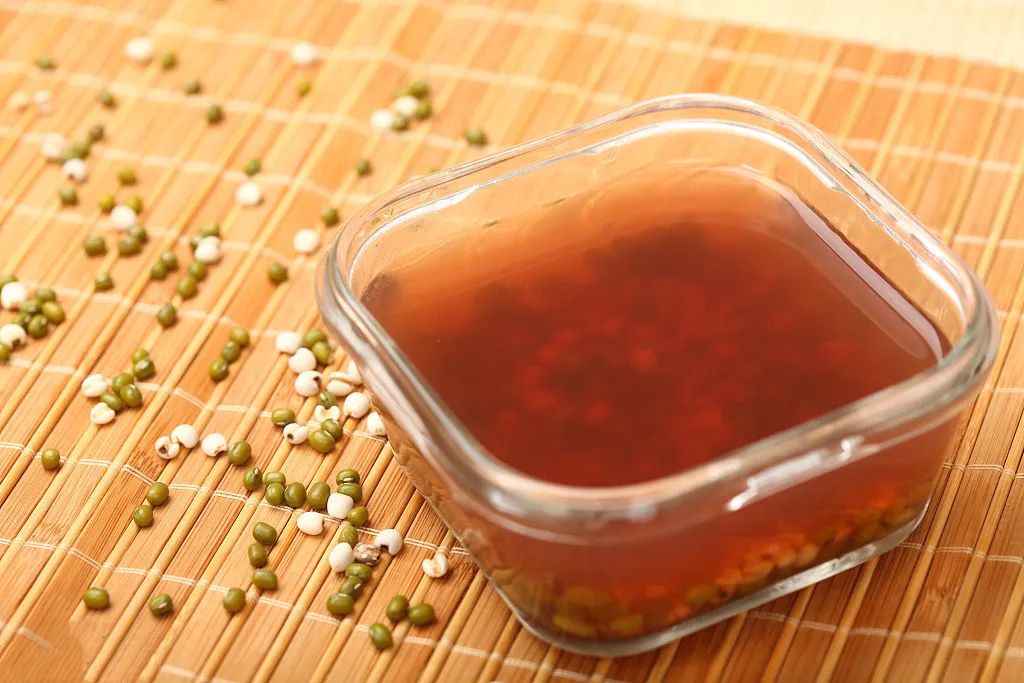 「祛湿」这五种食物，越吃湿气越重!