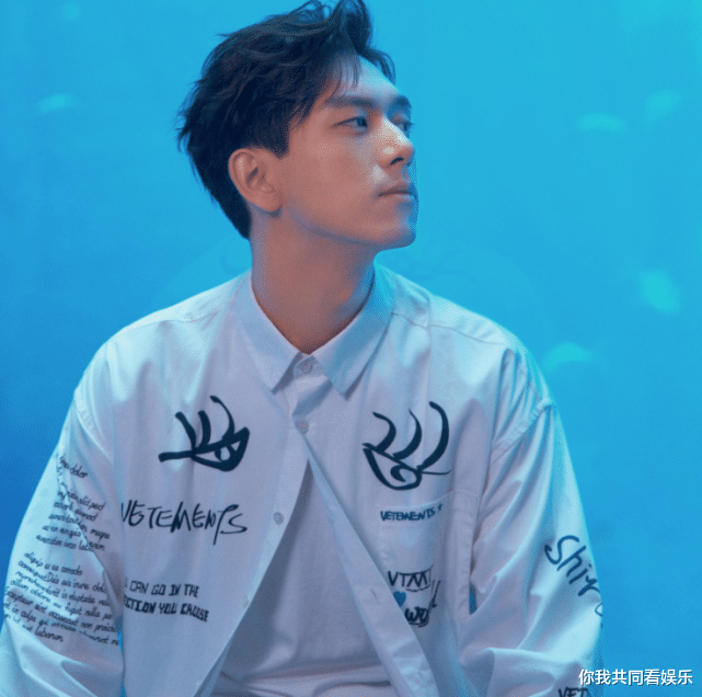 「李现」李现首部“双男主”剧迎来官宣，得知另一位男主是谁后，这次又要火了