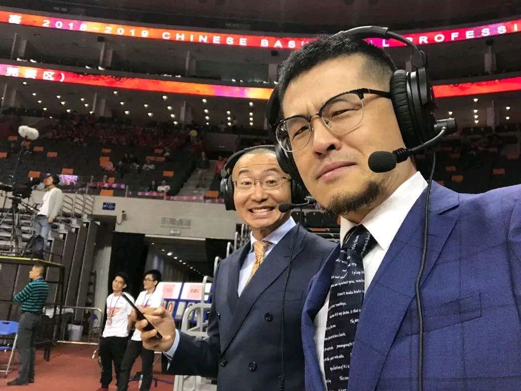 [广东男篮]广东男篮半节打花北控，杨毅在解说的时候，为何一言不发？