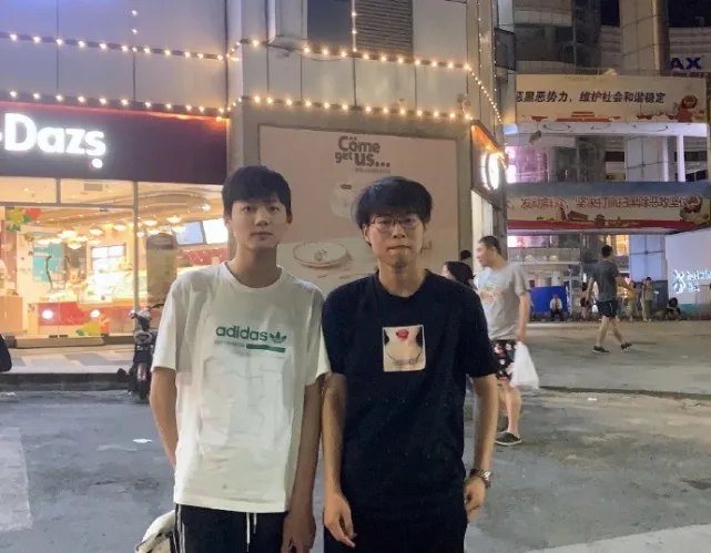 火星包|小乐言被骂忘恩负义怒喷弹幕，火星包回应道歉：已形同陌路！