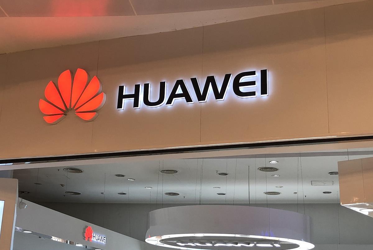 华为|IOS迎来强敌,华为准备放“大招”,谷歌当初的难题也被解决了?