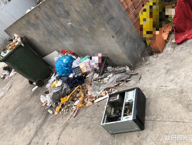 [主板]早上我去扔垃圾捡到一台破主机，被扔实在可惜，这是我走运了吗？