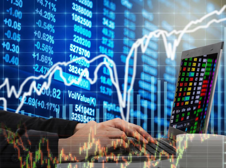 股市▲主力是如何骗走散户筹码？但凡出现这些情况，说明主力在偷偷吸筹