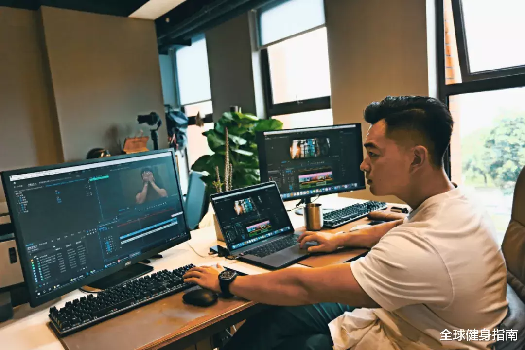 健身|26岁新疆余文乐!开挂的人生是何种体验?明明可以靠脸他偏不!