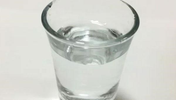 肝脏|经常喝酒的人，每天醒来后身体若出现3个异常，再不戒酒或真晚了