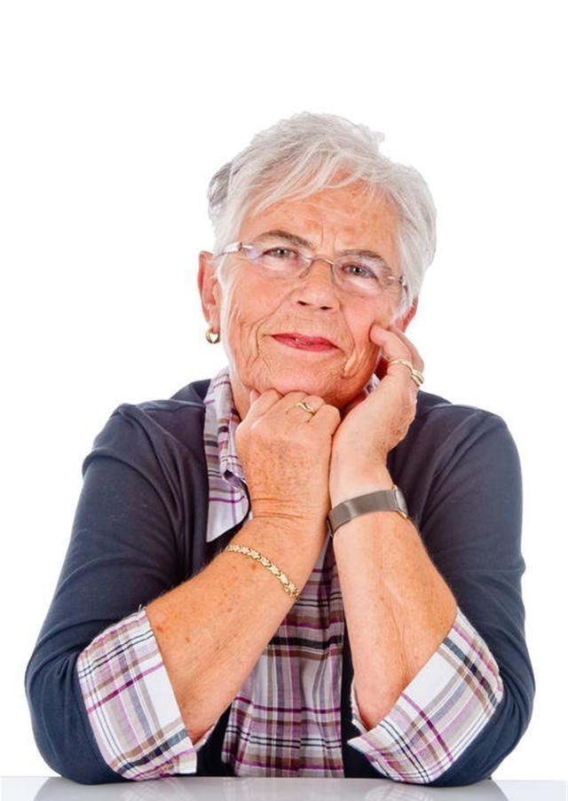 「社保」退休时，社保还差8年，可以一次性补缴吗？可以，有且只有这3类人