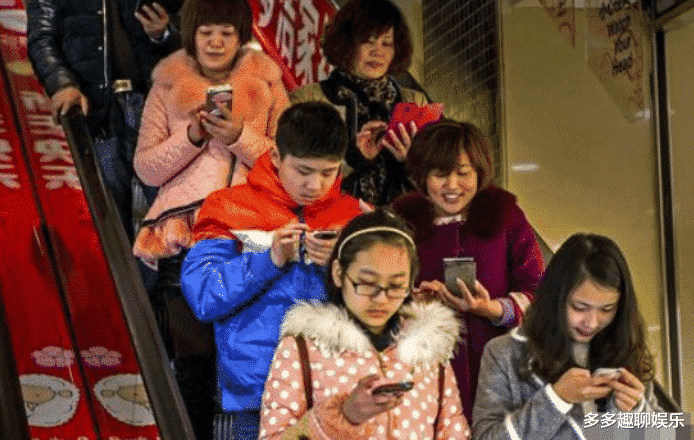 黑客|还在浏览“黄色网站”？当手机上出现这几种现象时，你就该立马停手了！