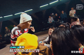 威尔|吴亦凡夸赞威尔 他的情歌真的很撩人吗？张靓颖的表情最真实