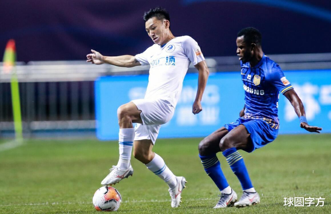贝尼特斯|一场2-1踢出一支伪强队！中超A组将明朗化，贝尼特斯露出无奈背影