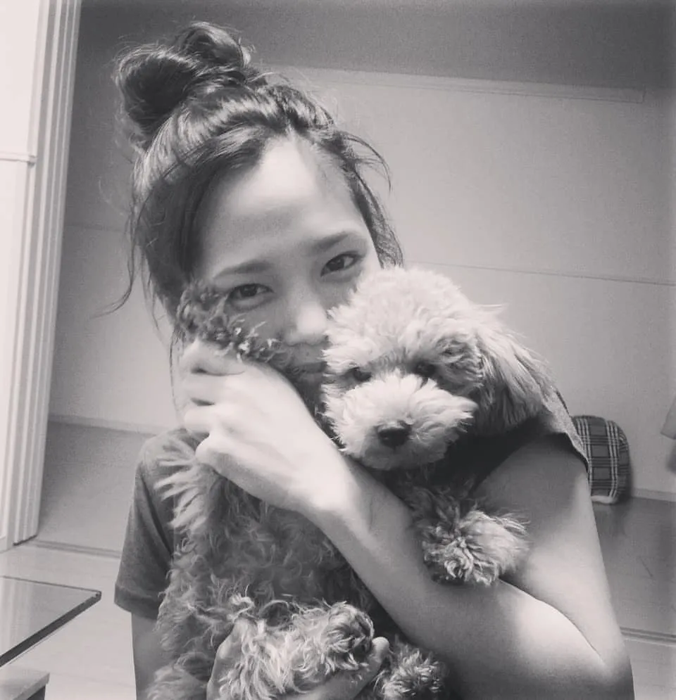 sayaka■“北海道李子柒”火了！住森林小木屋，在零下三十度的北国钓鱼烤肉喝酒