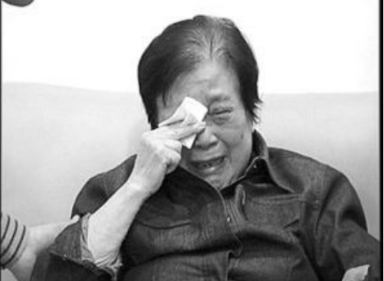 谢晋|人性本恶 名导谢晋双亲自杀儿女痴傻 85岁逝世遭恶意诽谤“鞭尸”