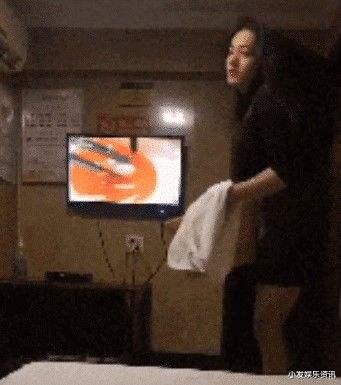 迪丽热巴|足疗店小姐姐与当红女星高度相似，网友重度围观下足疗店关门大吉！