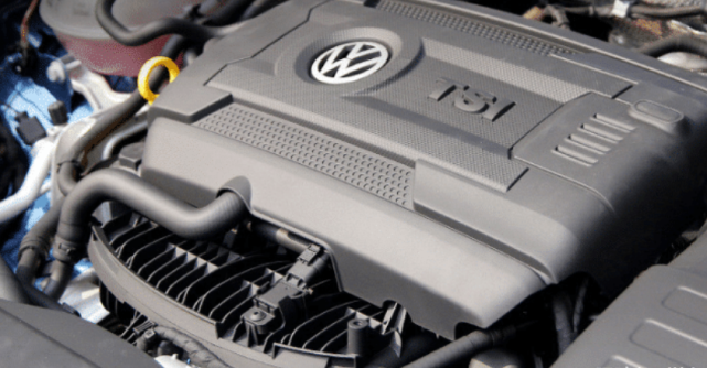 【奥迪Q5】被称大众“小号CC”！溜背轿跑+1.4T王牌，跌至10万了香不香？