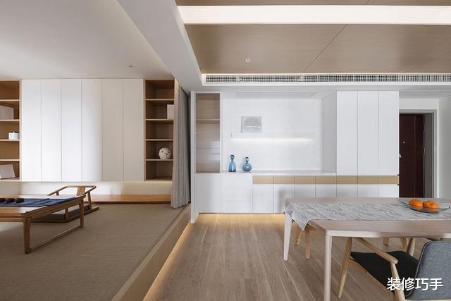 设计师|她很有远见,客厅舍弃电视,卧室改做茶室,两人居住太舒适了