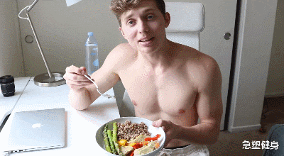 肌肉男|肌肉男尝试停止吃糖1个月，看1个月后，他的身材和皮肤变化